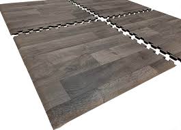interlocking trade show flooring