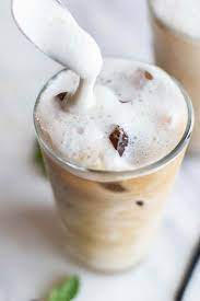vegan vanilla iced coffee with cashew