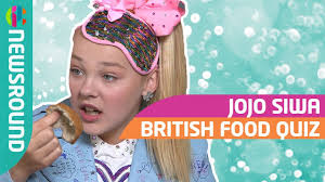 I'm jojo, all i talk about it how excited i am to go on tour! Jojo Siwa Tries British Food Learnenglish Kids British Council
