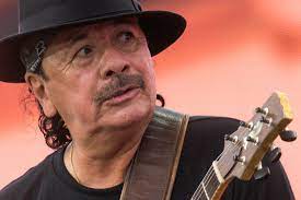 Guitarist Carlos Santana passes out on ...