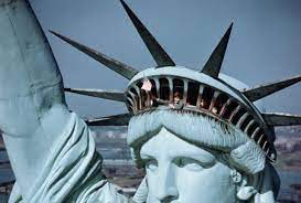 access the statue of liberty s crown