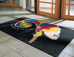 At lowe's, you're sure to find a lowe's stainmaster ® carpet to meet your needs. Wir Bedrucken Logomatten Und Teppiche Individuell