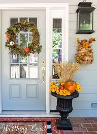 beautiful fall front porch decoating