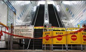 escalator accident at subway station