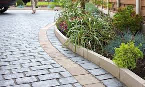Lawn Edging Solutions To Transform Your