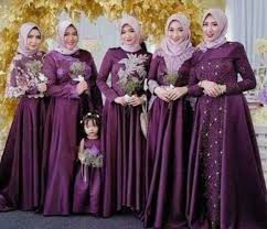 Website produk busana muslim kami yang lain >> gaun pesta muslim. 44 Contoh Baju Brokat Ungu Paling Unik Modelbaju Id