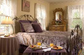 colonial gardens bed breakfast