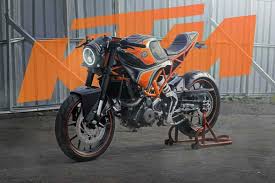 ktm rc 250 drops its edgy fairing to