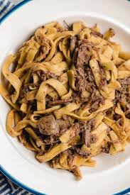 slow cooker beef and noodles neighborfood