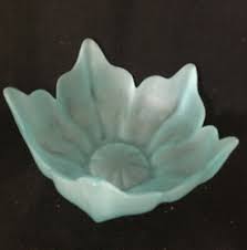 Vintage Viking Glass Lotus 5 Petal Bowl