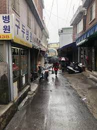 korean poverty behind parasite