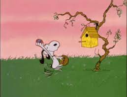 Easter Egg GIF - Easter Egg Snoopy - Discover & Share GIFs | Snoopy easter, Happy easter gif, Easter beagle charlie brown