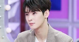 (female reader) x (cha eunwoo). Cha Eunwoo Reveals He Was Once Asked Out By A Female Celebrity Here S How He Responded