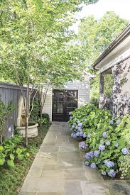 28 small backyard ideas for creating a