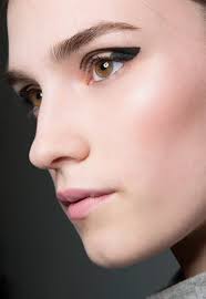runway beauty modern eyeliner at oscar