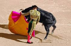 Bullfighting Seville 2024 - Feria de Abril Tickets