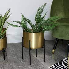 Designed with an understated elegance, our plant pots will add a luxe finish to your outdoor space. Vintage Gold Plant Stand Large