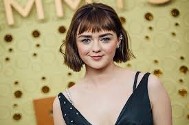 Fast & free shipping on many items! Game Of Thrones Star Maisie Williams Has Said It Felt Horrible Having To Dress In A Manly Way When She Was Playing Arya Stark