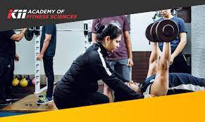 certified personal trainers earn in india