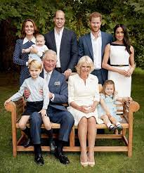 Le roi Charles et Camilla : les 40 photos qui ont marqué leur histoire d' amour - Gala