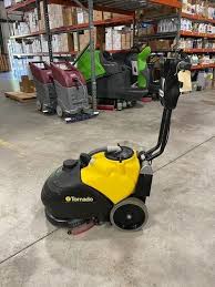 floor scrubbing machines manufacturers