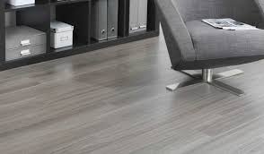 carpet tiles vs laminate flooring in