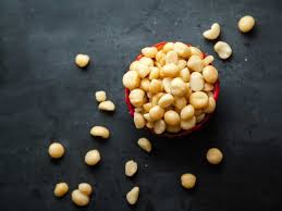 nutrition benefits of macadamia nuts