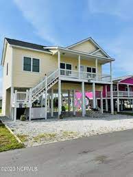 homes in topsail beach nc