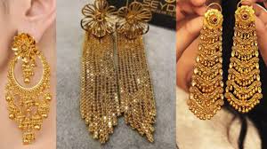 It is made of golden plated alloy with light weight, approximate size is 2.8 * 1.4 (l * w). 2020 à¤• Stylish And Trendy Gold Earring Design With Price And Weight Chandbali Earring Youtube
