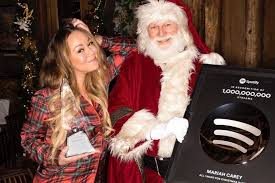 زیرنویس فیلم Mariah Carey: Merry Christmas to All! 2022 - بلو سابتايتل