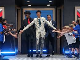 The season just ended, but it's never too soon to take a look at how next season is shaping up. Shai Gilgeous Alexander Looking Sleek In His Floral Print Suit At The Nba Draft Suits Fashion Nbadraft Mensfashion Nba Draft Nba Men Dress