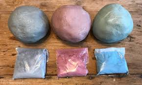 how to make colored clay 3 easy
