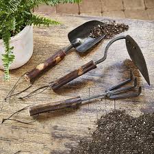 Wood Handled 3 Piece Gardening Tool Set
