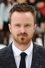 Quite a unique and tidy style, as the hair is placed uniformly on both sides, as well as on the top, and back. 20 Selected Hairstyles For Men With Big Foreheads Haircut For Big Forehead Long Hair Styles Men Big Forehead