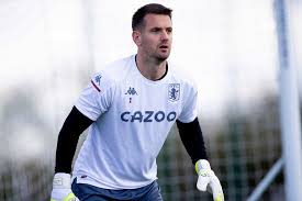 Thomas david heaton (born 15 april 1986) is an english professional footballer who plays as a goalkeeper for premier league tom heaton. Manchester United On Verge Of Completing Tom Heaton Transfer Metro News