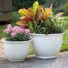 outdoor planter cmx