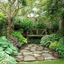 Easy Ways To Make Your Yard More Private