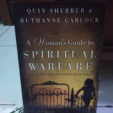 Women everywhere face battles that threaten to overwhelm them. Jual Buku A Womans Guide To Spiritual Warfare Jakarta Pusat Varaikha Store Tokopedia