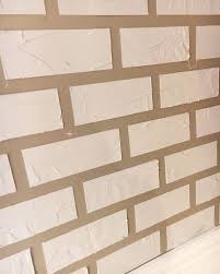 Faux Brick Tutorial UsingCompound Diy faux brick wall