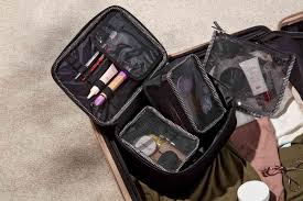 travel makeup bags and cosmetic cases