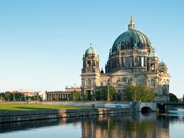 This is called out here specifically because previous iterations of the dom had a concept of default actions. Berliner Dom Berlins Imposanteste Kirche H Hotels Com