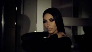 kim kardashian goes dark in makeup