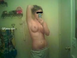 Sexting nackt selfies feuchte teens