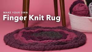 finger knitting hula hoop rug diy