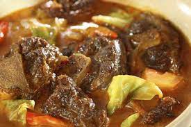 Dried beef rendang, that instead of using fresh beef cuts, the pieces of meat are dried for four days prior of cooking. Resep Sop Buntut Padang Yang Orisinil Silahkan Dijajal