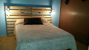 Last year when we refinished our master bedroom for the one room challenge, i realized that i never did a formal diy tutorial about our modern headboard i created. Diy Pallet Headboard With Lamp Light