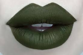 here s how to wear green lipstick