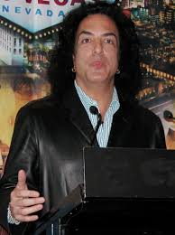 spend 2019 on tour says paul stanley
