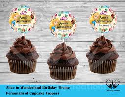 These are completely adorable, perfect for a mad hatter's tea party. Alice In Wonderland Round Cupcake Toppers Cmpartycreations