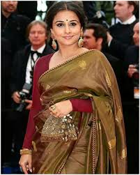 So here are some generally in saree every indian women looks nice. Bollywood Actresses In Sarees 41 Beautiful Hindi Heroines Images
